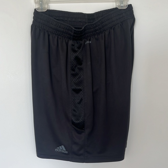 Adidas Basketball Shorts Men’s Medium Black - Picture 4 of 9